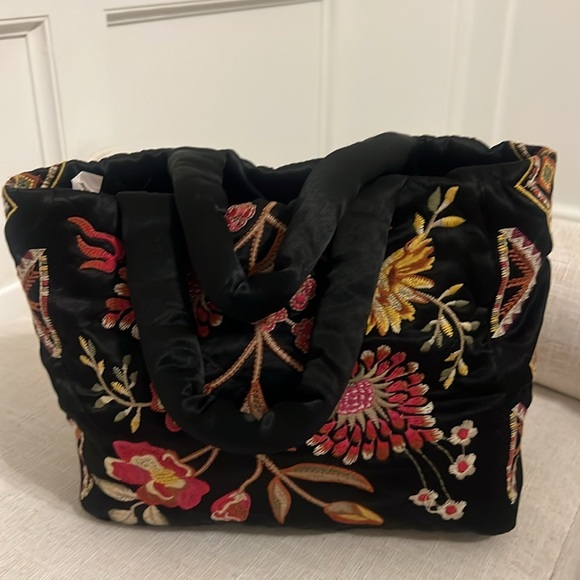 Johnny Was | Lilith Quilted Satin Tote NWT - Picture 4 of 10